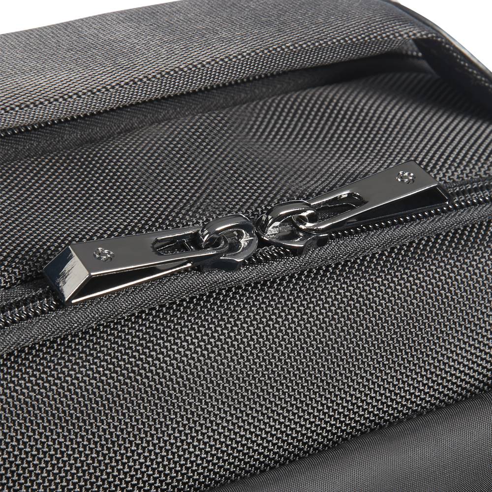 Mochila Openroad Laptop 15,6” Jet Black 27,6 Lts