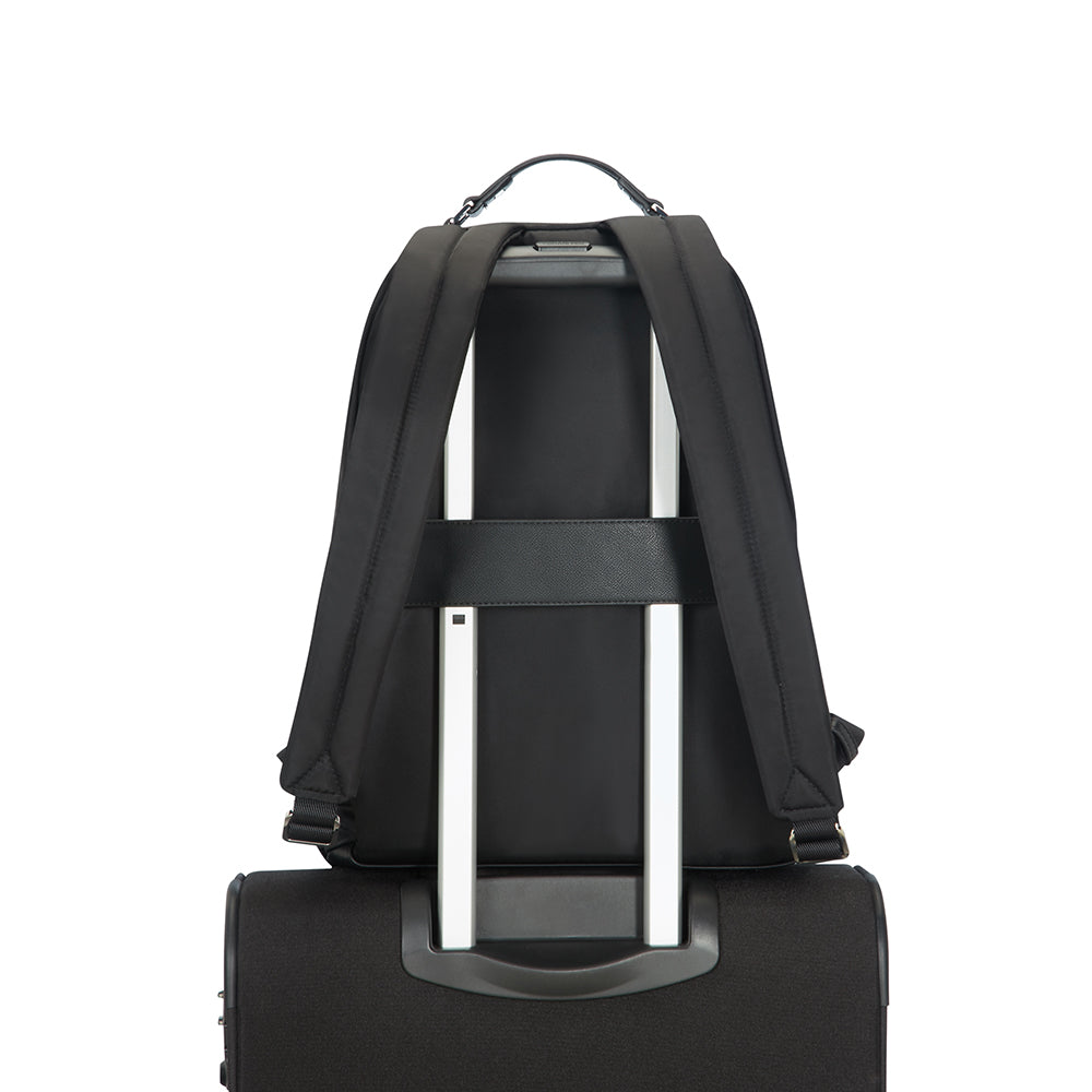 Mochila Karissa Biz Backpack 14.1" Black G 13 Lts