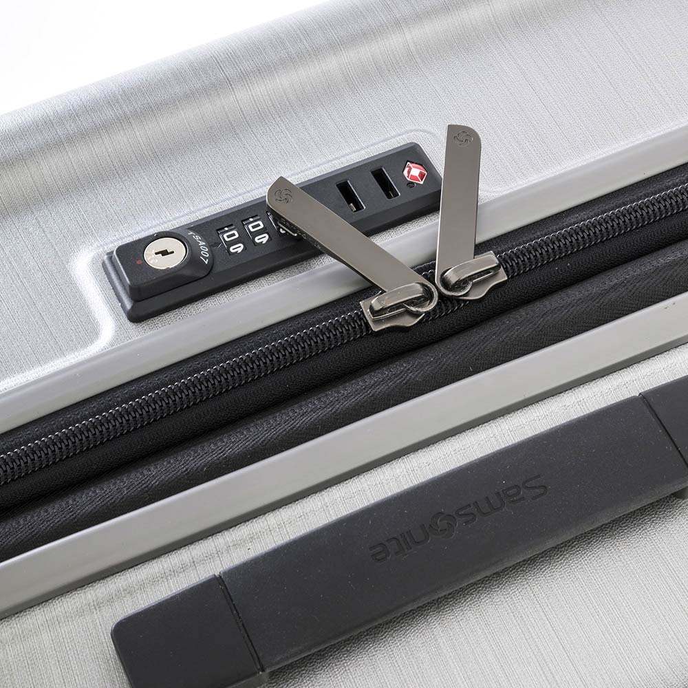 Maleta Rígida Evoa Spinner 81/30 Plata Cepillada L