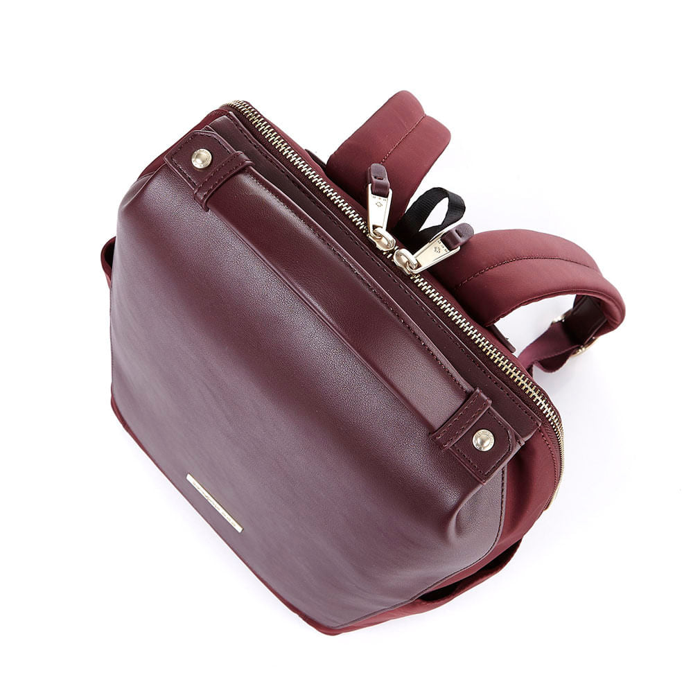 Mochila Celdin Burgundy 11,5 Lts