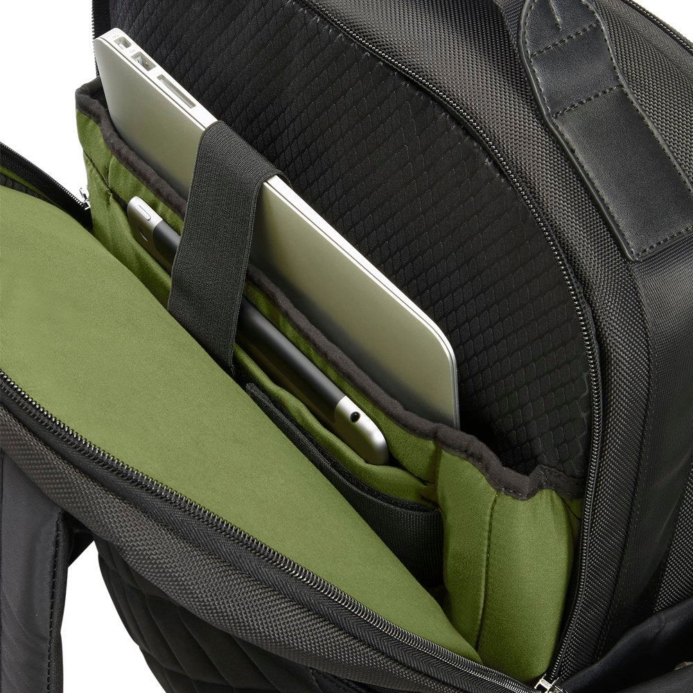 Mochila Openroad Laptop 15,6” Jet Black 27,6 Lts