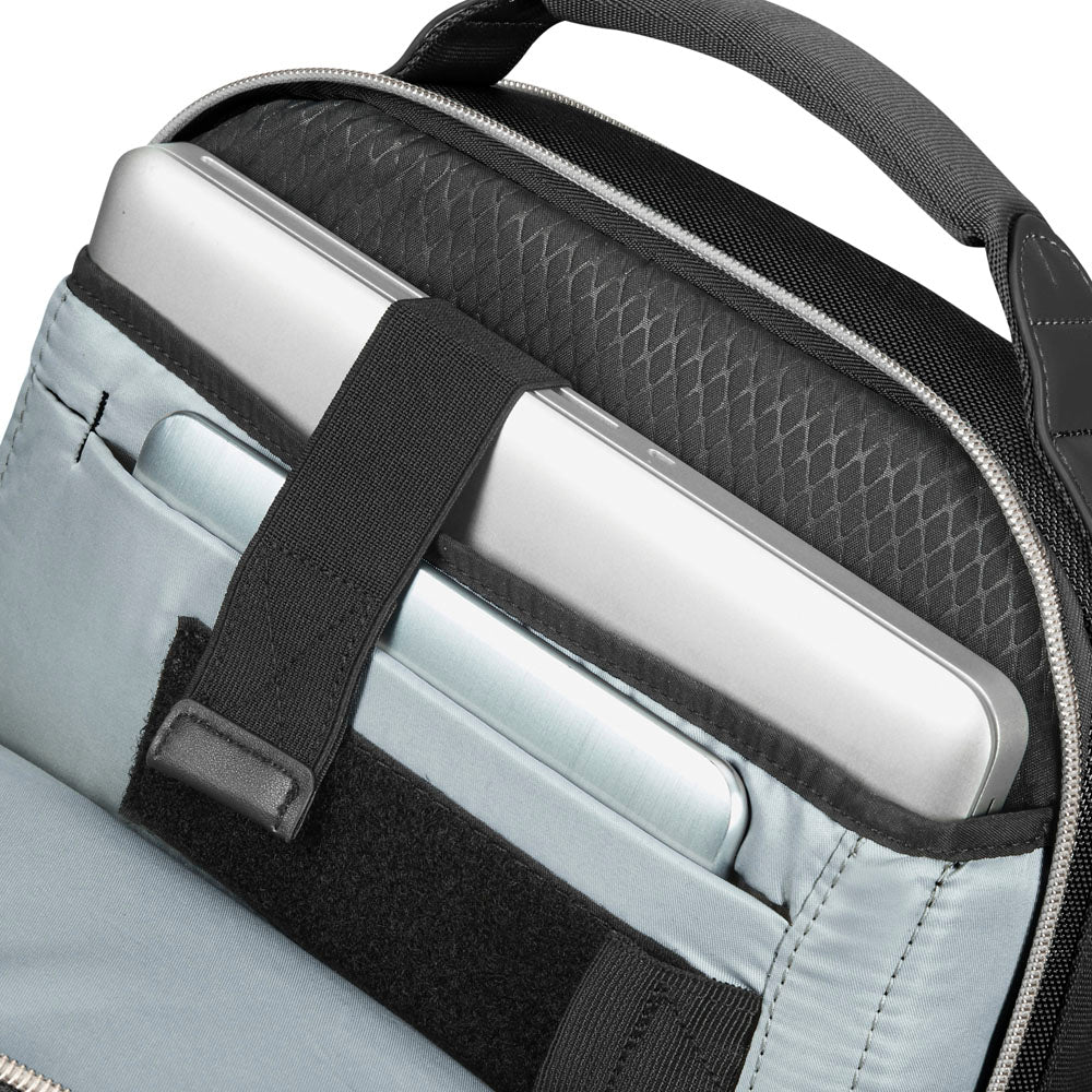 Mochila Openroad Chic Laptop Backpack 14.1" Negro 1.20 Lts
