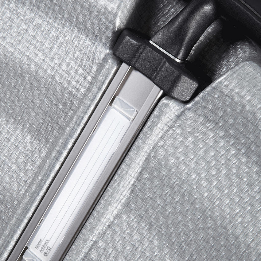 Maleta Rígida Lite-Shock Spinner 55/20 Plata M