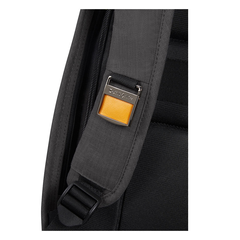 Mochila Securipak 15.6" Black Steel