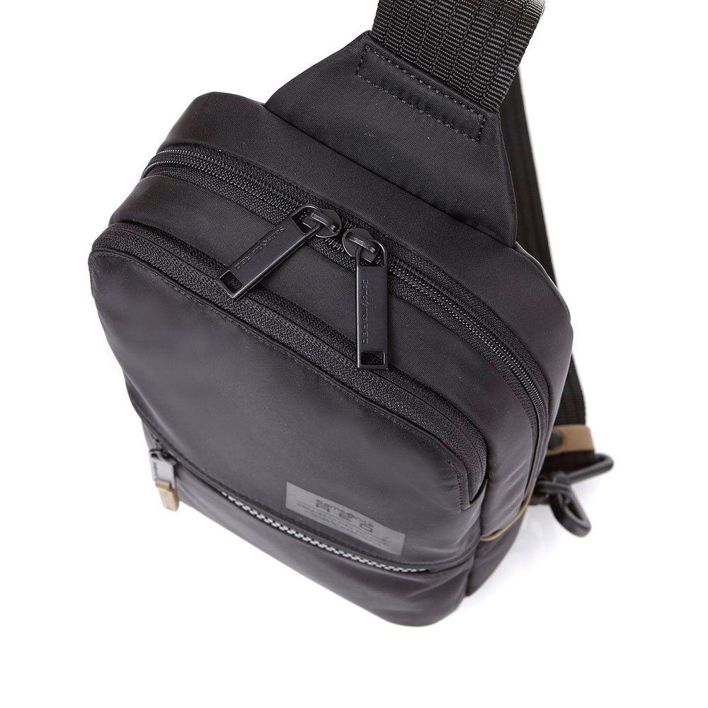 Bolso Arvern Black 3 Lts