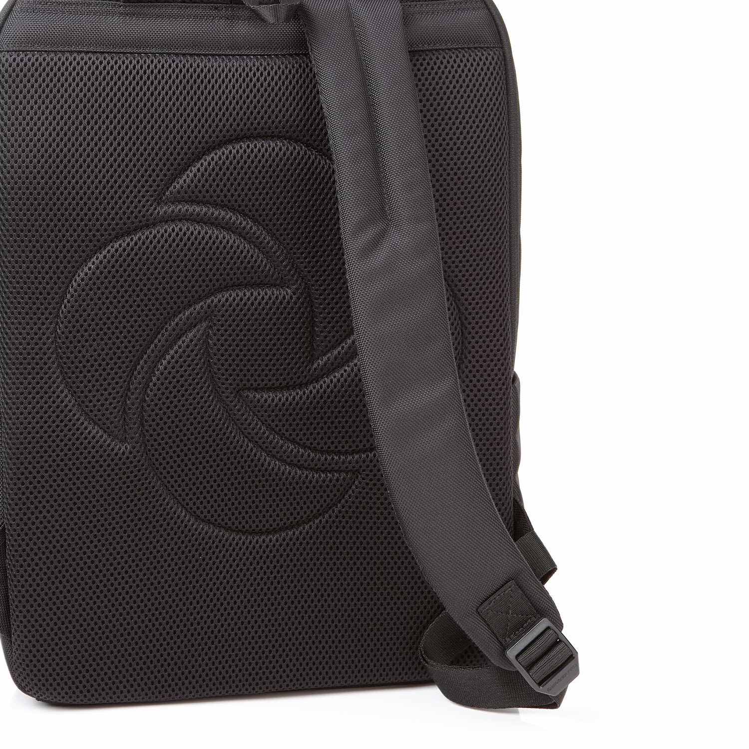 Mochila Fratic Black 16 Lts