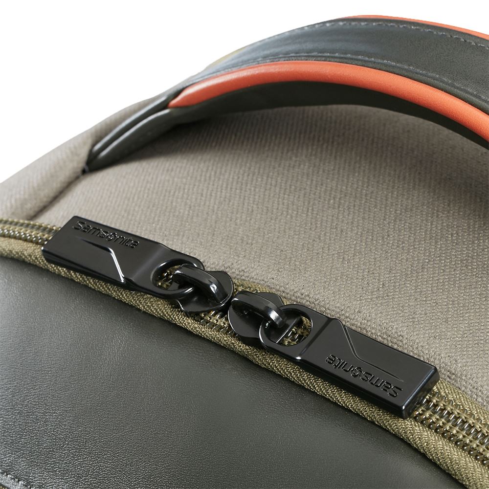 Mochila Zenith Laptop 15.6" Taupe 25,57 Lts