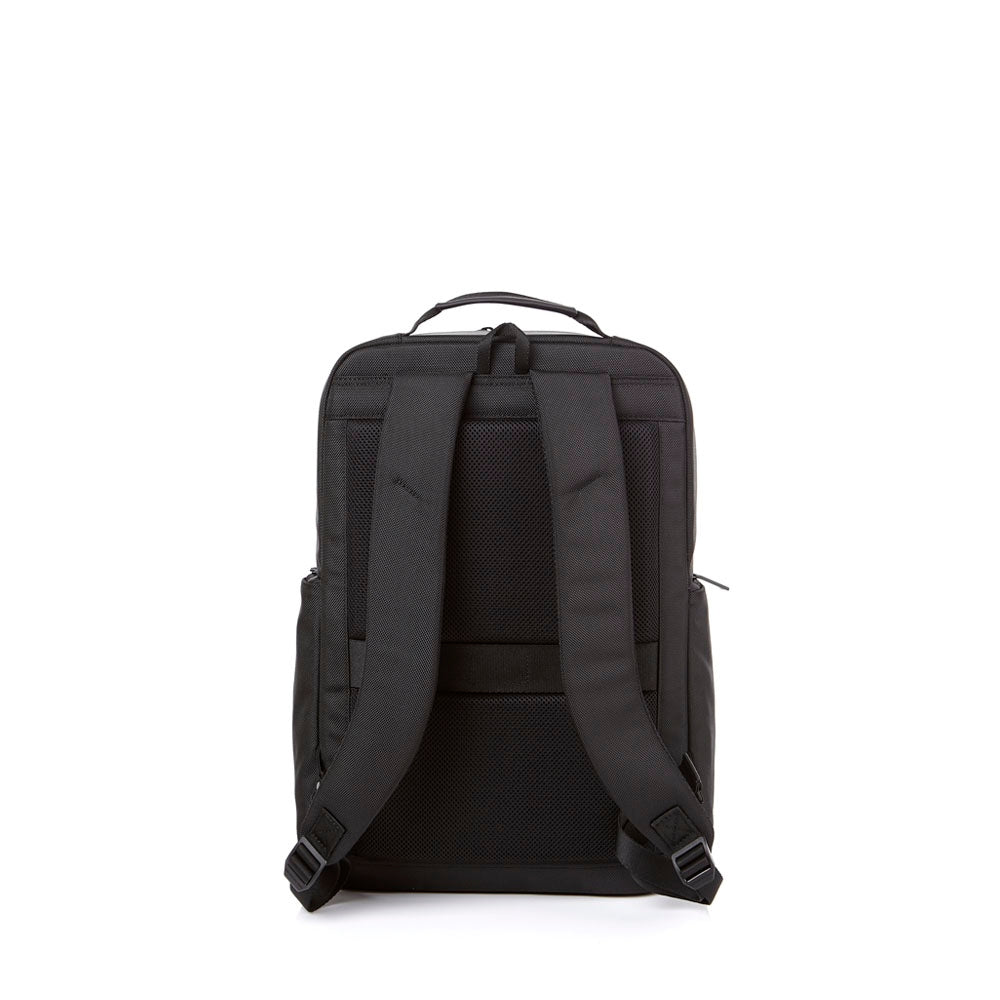 Mochila Brunt Black 17 Lts