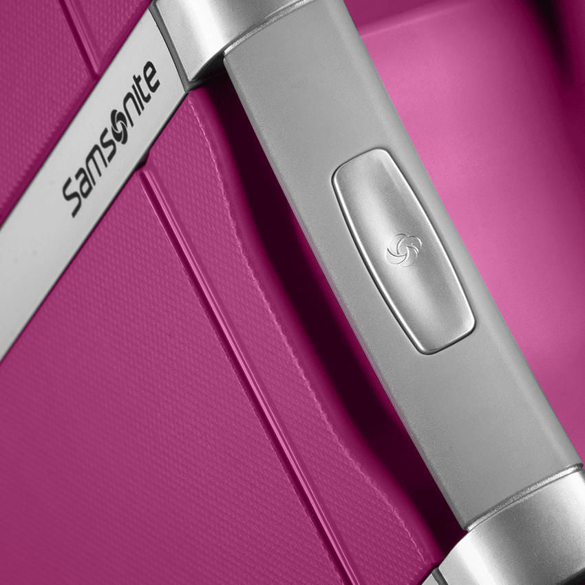 Maleta Rígida S Cure Spinner 069 Fucsia M