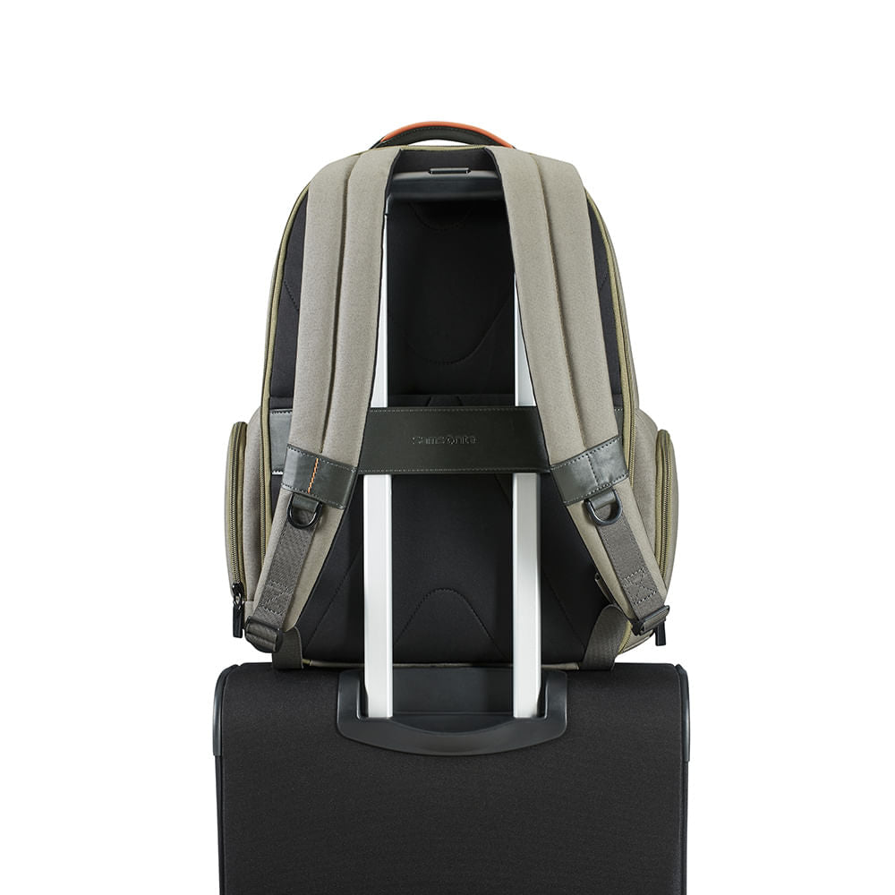 Mochila Zenith Laptop 15.6" Taupe 25,57 Lts